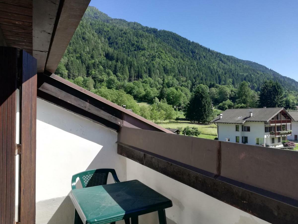 Apartmán Attico Abbraccio Di Luce Spiazzo  Exteriér fotografie